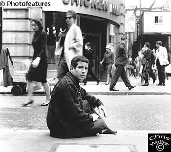 Paul Simon - P.Simon 1965 in London.JPG